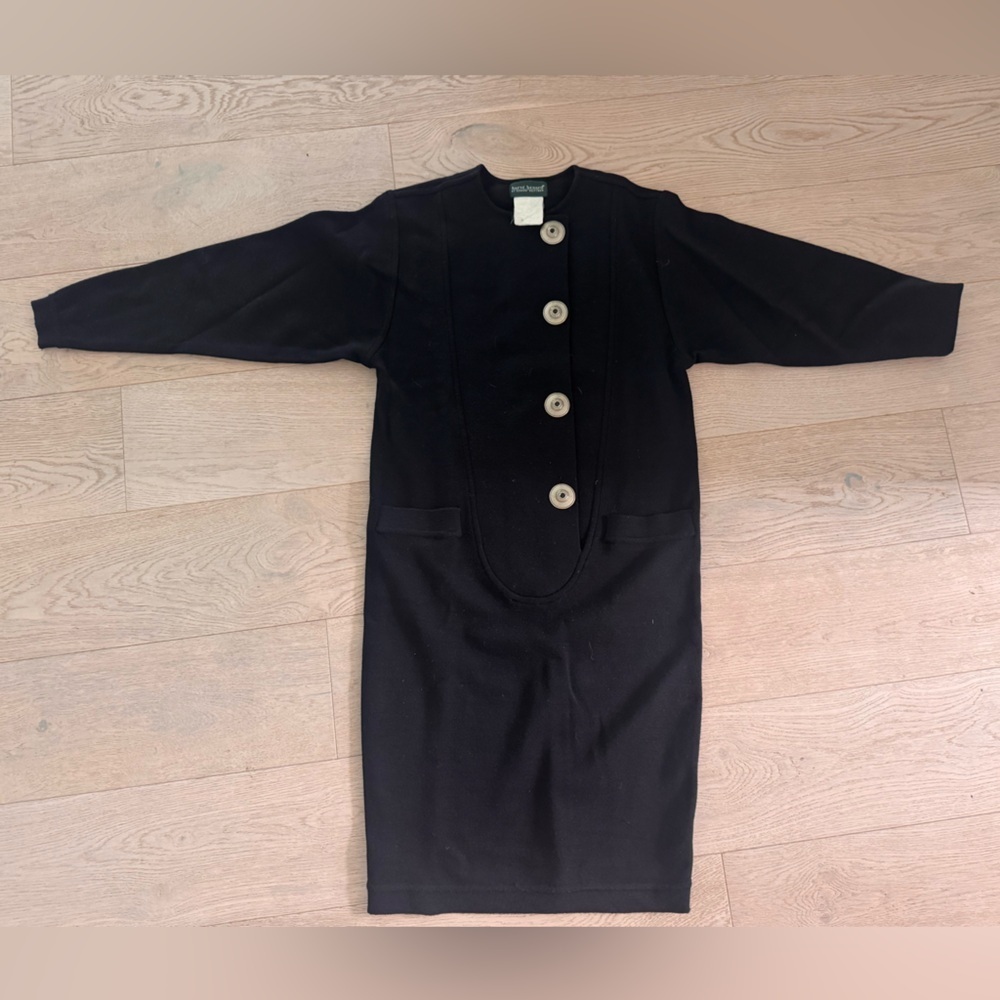 Vintage Harve Bernard 100% wool dress size M